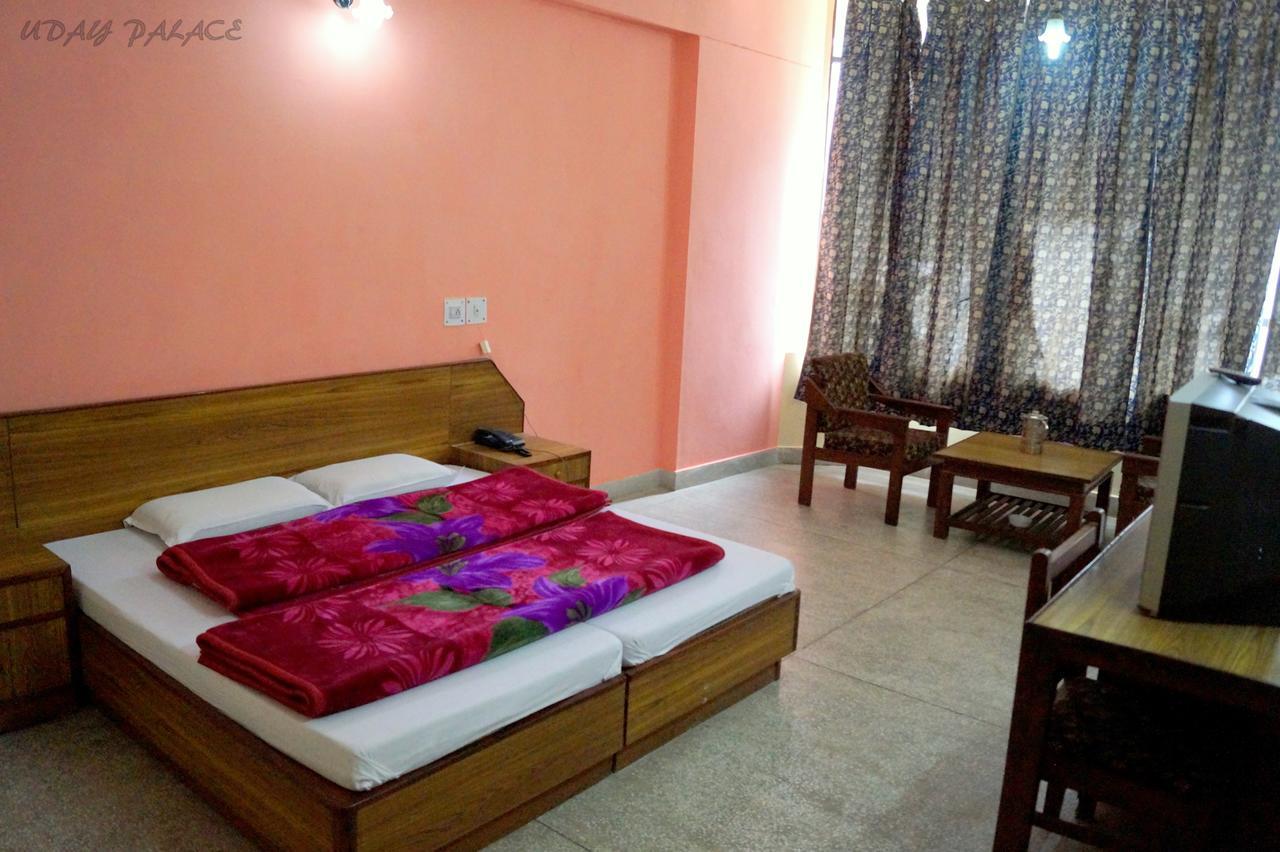 Hotel Uday Palace Pipalkoti Exterior foto